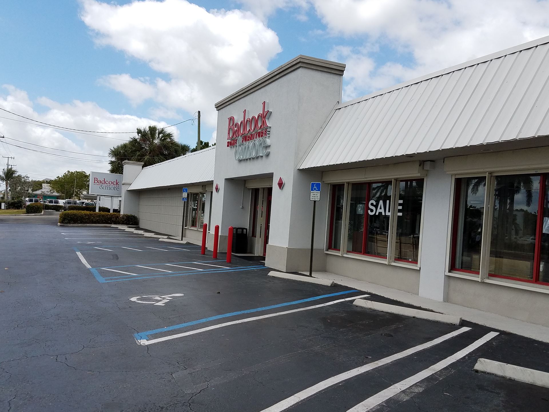 Your Ultimate Delray Beach Furniture Store Badcock & More